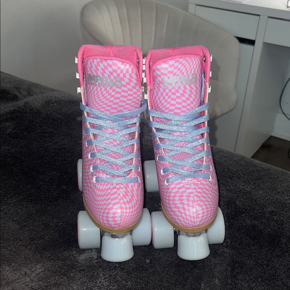 Stylish Pink Roller Skates for Women